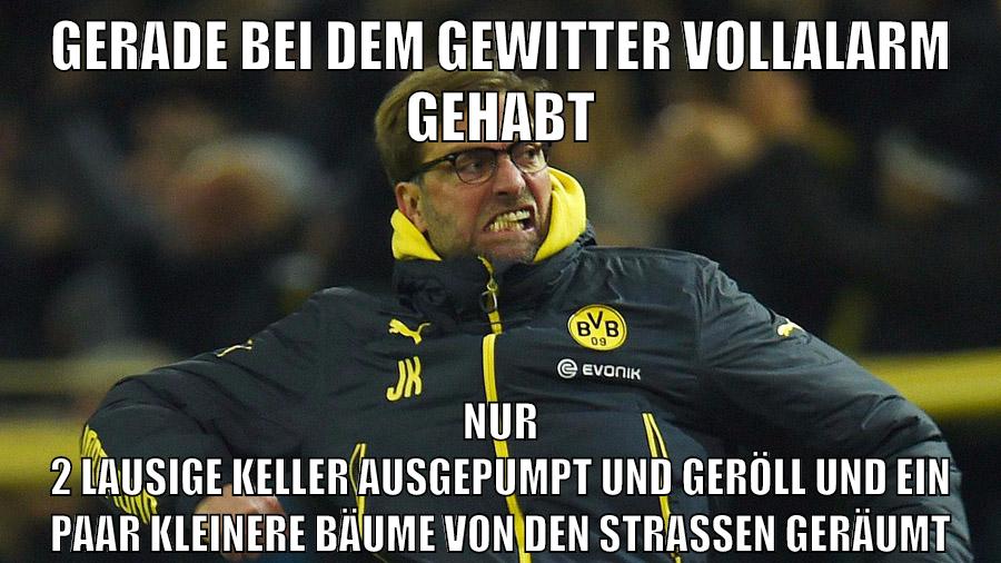 gerade bei dem gewitter vollalarm gehabt nur 2 lausige keller ausgepumpt und geröll und ein paar kleinere bäume von den straßen geräumt