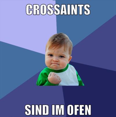 crossaints sind im ofen