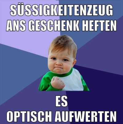süßigkeitenzeug ans geschenk heften es optisch aufwerten