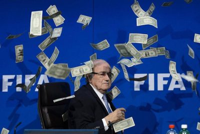 Stammspieler wie Benzema, roll' im Benzer, Bra Zahl' den Benzer bar,160k